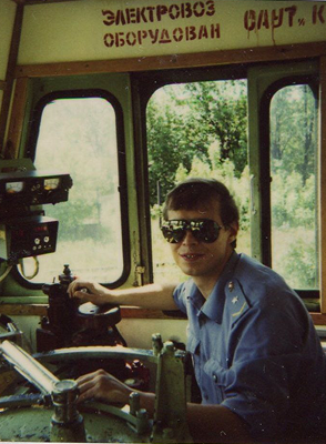 «Дочки приходят ко мне на работу, как когда‑то я к папе»